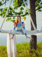 Артист цирка Sky Show Crystal