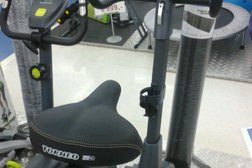 Спортивный магазин Спортмастер, с рейтингом 4.5 - находится по адресу Кемеровская область — Кузбасс, Кемерово, Октябрьский проспект, 34 