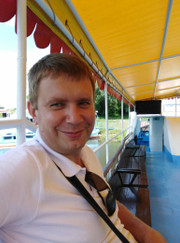 Курьер Сергей Черкасов