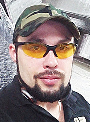 Мастер по ремонту бытовой техники, сантехник Евгений Андреевич Гусев