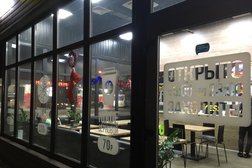 Кафе-пиццерия YESS, с рейтингом 3.5 - находится по адресу Московская область, д. Мотяково, Промзона Мотяково, бизнес-парк Флагман, 59 ст2 