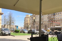 Кофейня Кофе Хауз, с рейтингом 3.3 - находится по адресу Москва, Большая Дорогомиловская улица, 11 