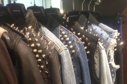 Магазин одежды и аксессуаров G & G Outlet, с рейтингом 3.5 - находится по адресу Алматы, Достык проспект, 12 