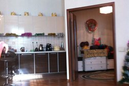 Автомойка Гаухартас, с рейтингом 5 - находится по адресу Алматы, Абая проспект, 150/230 блок 1 