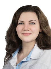 Отоларинголог, визажист Елена Михайловна Шилова