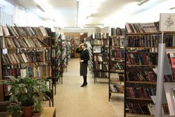 Библиотека для семейного чтения Пороховская, с рейтингом 4.1 - находится по адресу Санкт-Петербург, Лазо, 8 