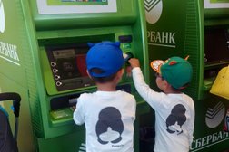Банкомат СберБанк, с рейтингом 5 - находится по адресу Калининград, Мариупольская улица, 14 
