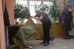 Салон красоты Светлана, с рейтингом 3.5 - находится по адресу Москва, Новогиреевская улица, 54 