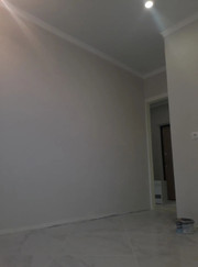 Грузчик, маляр-штукатур Азамат Муродкулович Исломов