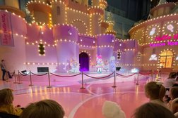 Тематическая зона Hello Kitty, с рейтингом 3.7 - находится по адресу Москва, Андропова проспект, 1 