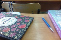 Образовательный комплекс Озерки им. М. И. Бесхмельницына, с рейтингом 4 - находится по адресу Белгородская область, с. Озерки, Московская улица, 2 