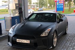 Заправочная станция Сургутнефтегаз, с рейтингом 3 - находится по адресу Санкт-Петербург, улица Руставели, 48 лит А 