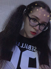 Дизайнер, видеомонтажёр Александра Т.