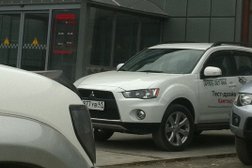 Автосалон Автокам, с рейтингом 2 - находится по адресу Петропавловск-Камчатский, Высотная улица, 14 