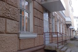 Выставочный зал Детская художественная школа, с рейтингом 2 - находится по адресу Мурманск, улица Коммуны, 18 
