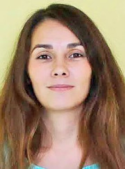 Преподаватель математики, преподаватель по физике Яна Николаевна Добровольцева