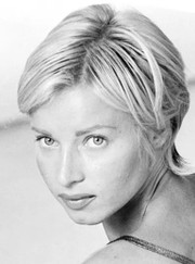 Инструктор по йоге, инструктор по стретчингу Юлия Борисовна Касаткина