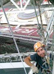 Разнорабочий, благоустройство территории Игорь Андреевич Ерошевичев