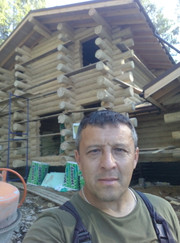 Бетонщик, мастер по ремонту квартир и коттеджей Александр Хисматулин