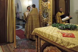 Храм Святого Первоверховного Апостола Петра в Весёлом посёлке, с рейтингом 2.6 - находится по адресу Санкт-Петербург, Искровский проспект, 11 