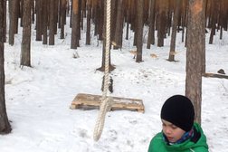 Каток Гора Лиственная, с рейтингом 4.4 - находится по адресу Екатеринбург, Кольцевая автодорога 23 километр, 1/2 