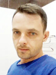 Каменщик, автослесарь Денис Александрович Липовка