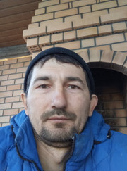 Маляр-штукатур, мастер по оклейке обоев Денис Владимирович Рощин