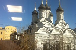 Храм Знамения иконы Божией Матери за Петровскими воротами, с рейтингом 4.5 - находится по адресу Москва, 1-й Колобовский переулок, 1 