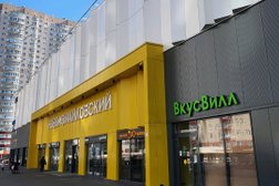 Торгово-развлекательный центр Новоизмайловский, с рейтингом 4.1 - находится по адресу Московская область, Балашиха, шоссе Энтузиастов, вл11 ст4 