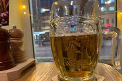 Чешская пивная Козловна, с рейтингом 3.8 - находится по адресу Москва, Малый Путинковский переулок, 1/2с2 