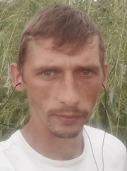 Специалист по изготовлению рекламы, благоустройство территории Андрей Сергеевич Борисов