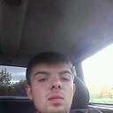 Курьер, грузчик Данил Юртов