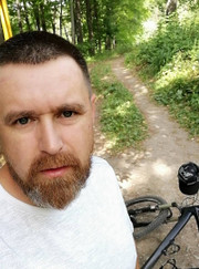Мастер по строительству заборов, монтажник ворот и рольставней Михаил Тарасов
