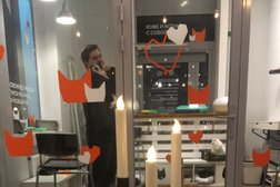 Ozon, с рейтингом 3.8 - находится по адресу Ленинградская область, Кудрово, Английская улица, 2 