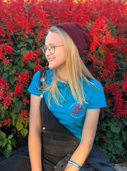 Видеооператор, дизайнер Кира П.