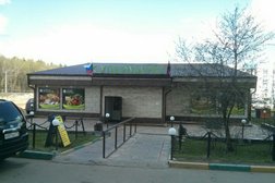 Супермаркет на Изваринской улице, с рейтингом 2.3 - находится по адресу Москва, Изваринская улица, 4 к1 