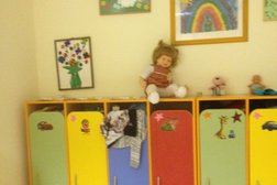 Частный детский сад Я сам, с рейтингом 4.6 - находится по адресу Самара, проспект Кирова, 435 