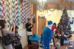 Детский сад №151 общеразвивающего вида г. Владивостока, с рейтингом 5 - находится по адресу Владивосток, Амурская улица, 25а 