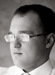 Адвокат, электромонтажник Андрей С.