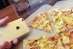 Domino pizza