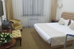 Гостиничный комплекс Plaza Hotel Almaty, с рейтингом 5 - находится по адресу Алматы, Кожамкулова, 215/120 