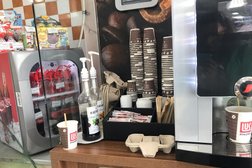 Автозаправка Лукойл, с рейтингом 5 - находится по адресу Санкт-Петербург, Кингисеппское шоссе, 57 