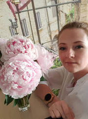 Мастер ногтевого сервиса Алена Юрова