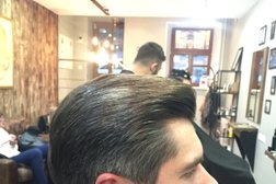 Барбершоп Кэп, с рейтингом 4.6 - находится по адресу Москва, улица Арбат, 6/2 