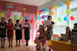 Частная школа Позиция, с рейтингом 3.4 - находится по адресу Московская область, Балашиха, Пионерская улица, 18а 