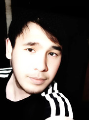 Мастер по обшивке стен, автомеханик Комрон Юсуфжонвич Шамсидинов