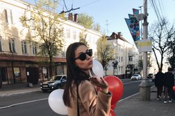 Красное&белое, с рейтингом 4.8 - находится по адресу Калуга, Тульская улица, 34/2 