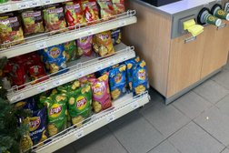 Автозаправка ННК, с рейтингом 5 - находится по адресу Владивосток, улица Коммунаров, 36Б 