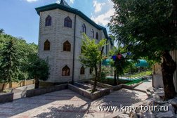 Туристическая компания Русские курорты, с рейтингом 5 - находится по адресу Ставропольский край, Кисловодск, улица Кутузова, 16 