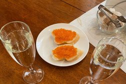 Выборгский Дворец культуры, с рейтингом 3.5 - находится по адресу Санкт-Петербург, улица Комиссара Смирнова, 15 